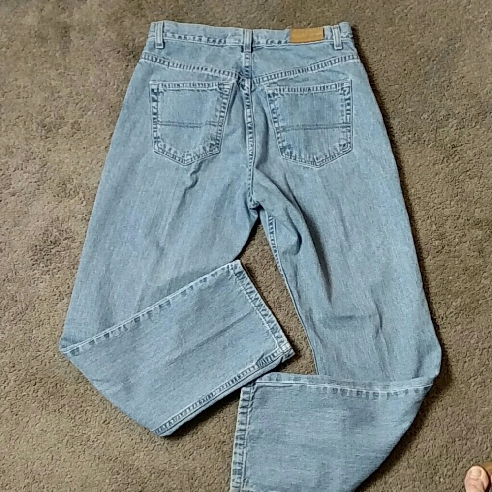 Tommy Hilfiger High Rise Classic Fit Jeans - Picture 4 of 8